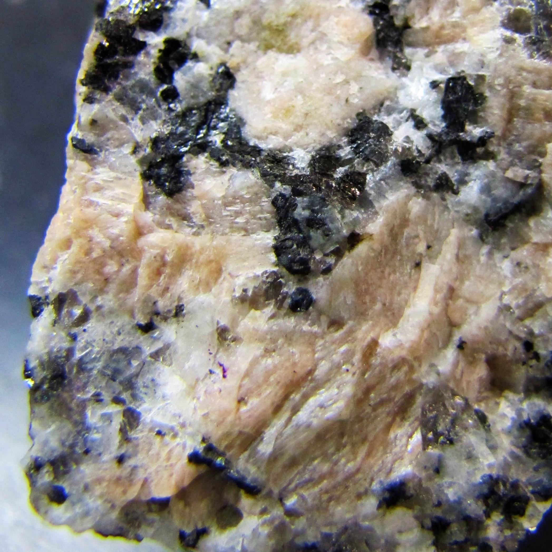 Which Mineral Is Yellow